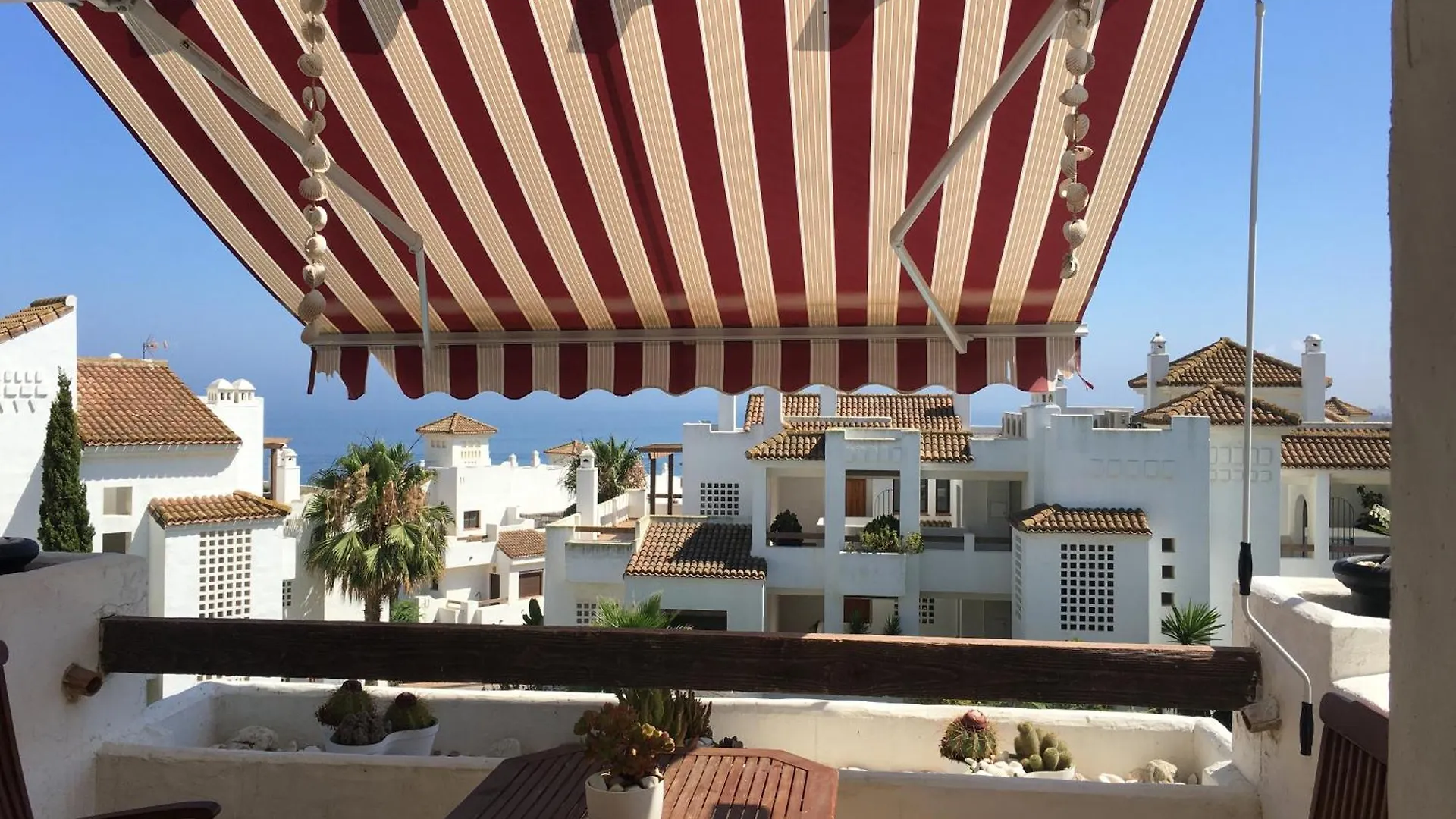 Apartment Sea View Alcaidesa 2 Beds Golf & Beach إسبانيا